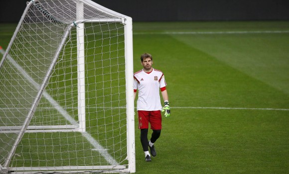 Casillas-solo-porteria-2015-efe.jpg
