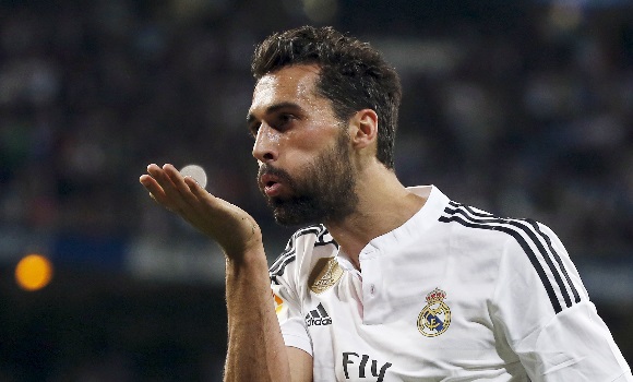 arbeloa-beso-madrid-reuters.jpg