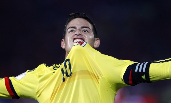 James-celebra-Colombia-2015-efe.jpg