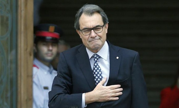 mas-mano-puerta-tsjc-15oct-efe.jpg