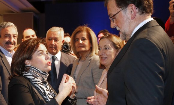 rajoy-santamaria-ordenes-pastor-efe.jpg