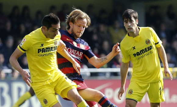 Rakitic-Villarreal-2016-efe.jpg