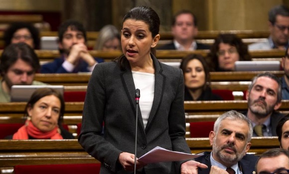 arrimadas-parlament-marzo16-efe.jpg