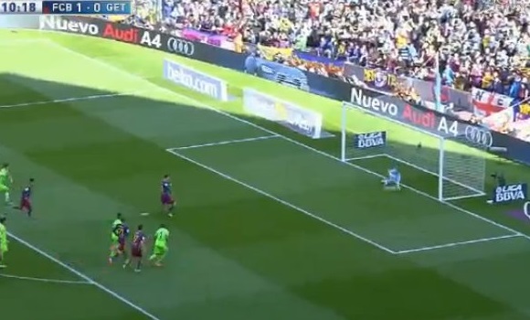 messi-falla-penalti.jpg