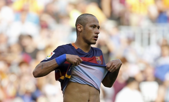 Neymar-lamento-penalti-2015-reuters.jpg