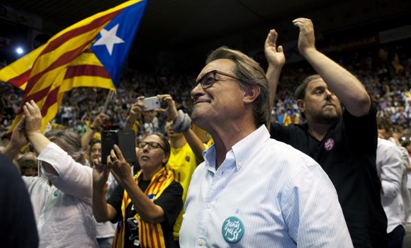 mas-sonrisas-junts-efe.jpg