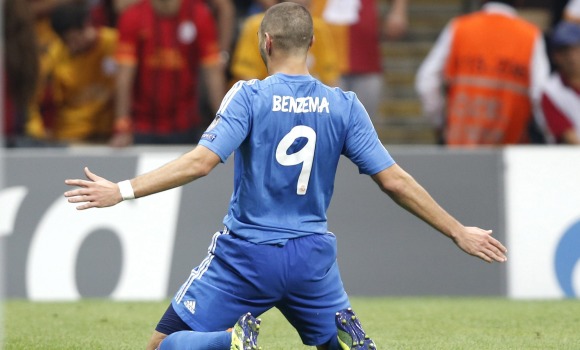 benzema-galata-efe.jpg