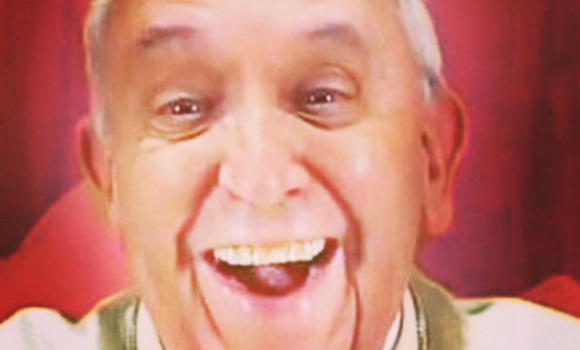selfie-papa-francisco.jpg