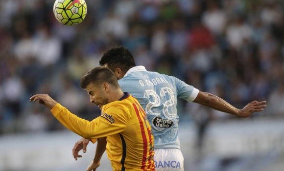 Pique-cabral-2015-celta-Reuters.jpg