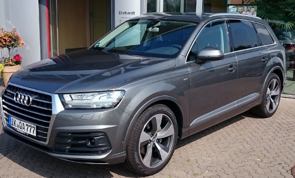 audi-q7.jpg