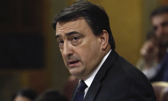 aitor-esteban-investidura-efe.jpg