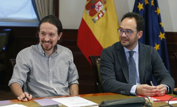 iglesias-hernando-reunion-efe.jpg