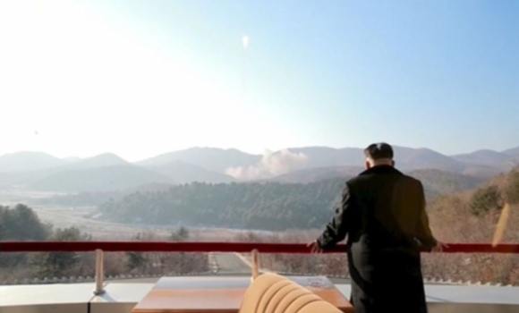 kim-jong-un-espalda-reuters.jpg