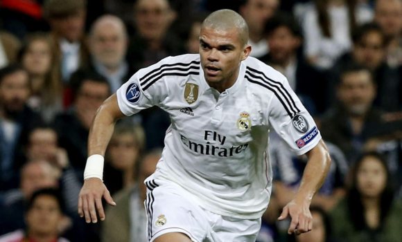 Pepe-Champions-2015-EFE.jpg