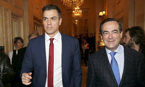 El mensaje de Bono a Pedro Sánchez: su PSOE pactaría con Cifuentes en Madrid