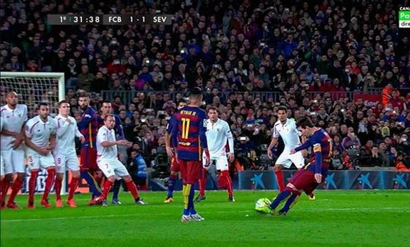 messi-falta-sevilla.jpg