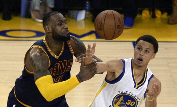 James-Curry-2015-efe-final-NBA.jpg