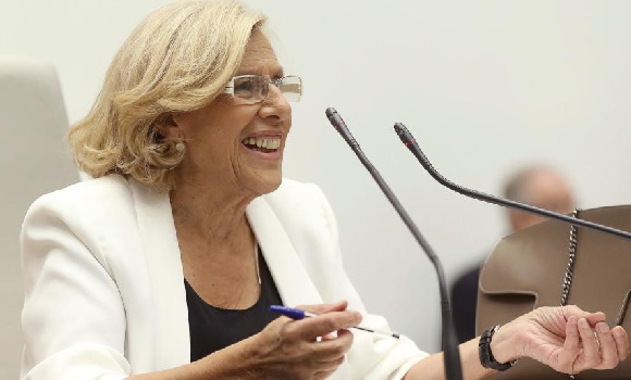 carmena-investidura-efe.jpg