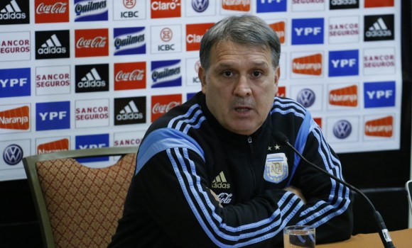 Martino-rp-Argentina-2015-efe.jpg