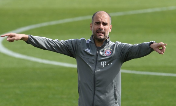 Guardiola-2016-ordenes-Bayern-entreno-EFE.jpg