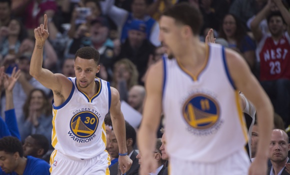 Curry-celebra-2016-reuters.jpg