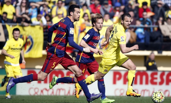 busquets-villarreal-madrigal-efe.jpg