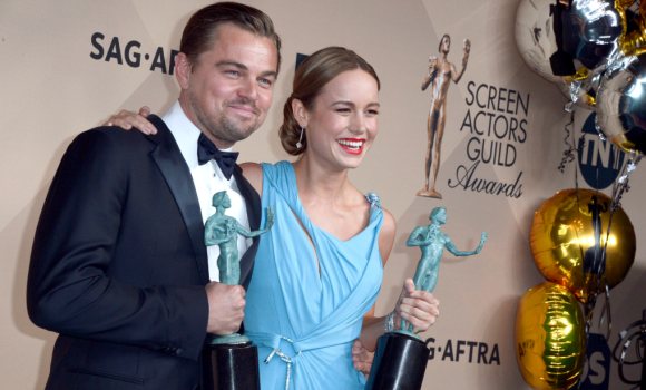 leonardo-dicaprio-brie-larson-premios-sag.jpg