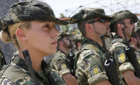 ejercito-quay-soldados-mujer-580x350.jpg
