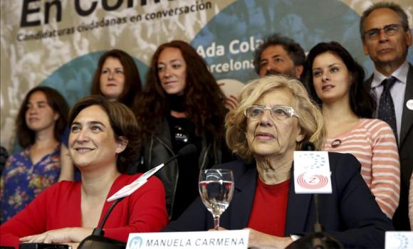 manuela-carmena-ada-colau.jpg
