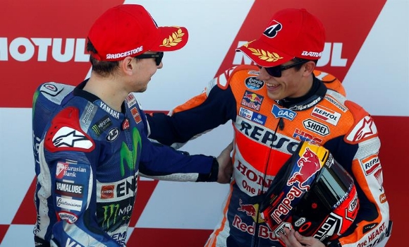marquez-lorenzo-podio.jpg