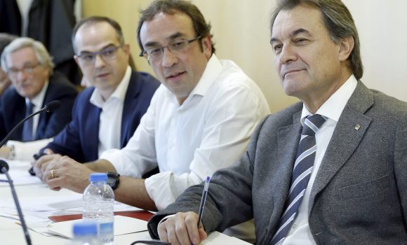 arturmas-comitejecutivo-efe.jpg