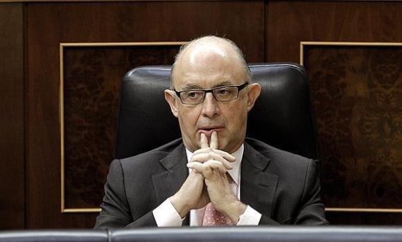 montoro-manoscruzadas-efe.jpg