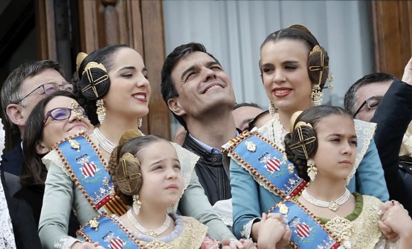 sanchez-oltra-fallas-efe.jpg