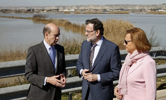 rajoy-visita-ebro-efe.jpg