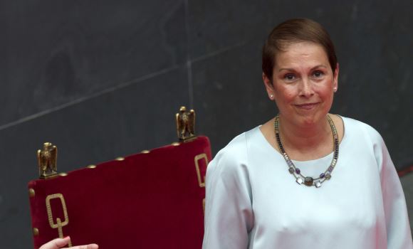 barkos-blanco-investidura-efe.jpg