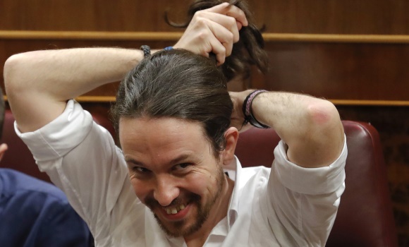 iglesias-coleta-investidura-efe.jpg