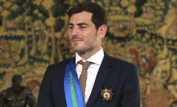 Casillas-Merito-Deportivo-2015-efe.jpg