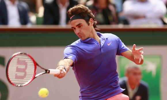 federer-dzhumur-reuters.jpg