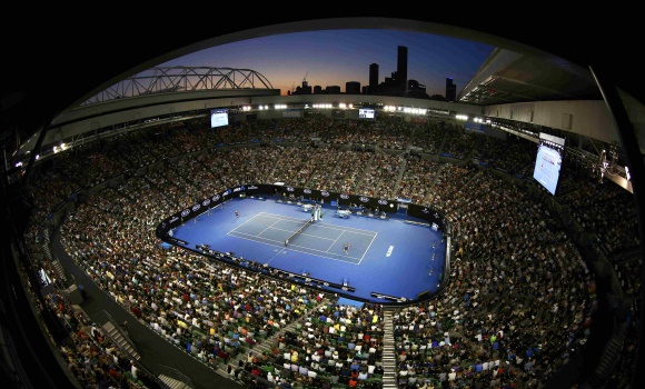 Rod-Laver-llena-2016-reuters.jpg