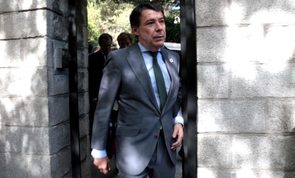 ignacio-gonzalez-puerta-elisa-senra.jpg