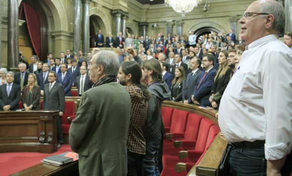 lluisrabell-parlament-dcha-efe.jpg