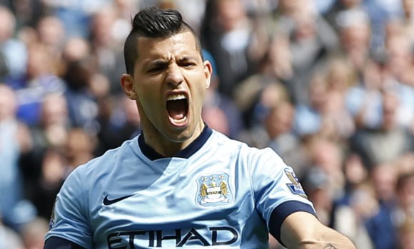 Aguero-celebra-2015.jpg