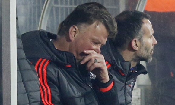 VanGaal-tocado-Manchester-2016-reuters.jpg
