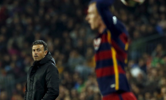 LuisEnrique-Mathieu-saque-banda-2015-reuters.jpg