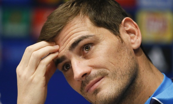 casillas-rp-oporto-kiev-efe.jpg