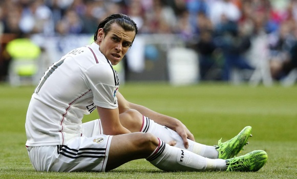 bale-lesion-sentado-malaga-efe.jpg