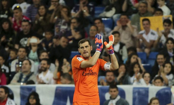 Casillas-aplaude-2015-efe-Getafe.jpg