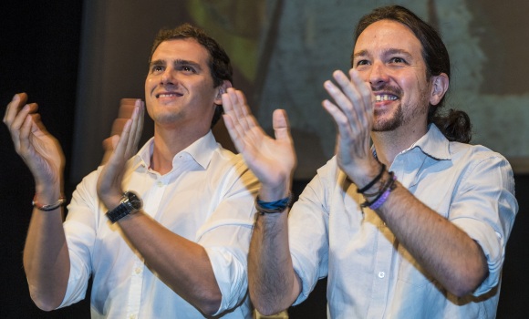 AlbertRiveraPabloIglesias-debateCIII-27nov2015EFE.jpg