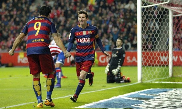 Messi-Suarez-2016-Gijon-efe.jpg
