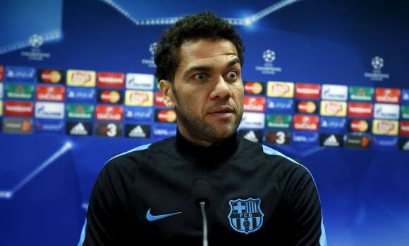 Alves-RP-Champions-2015-Reuters.jpg